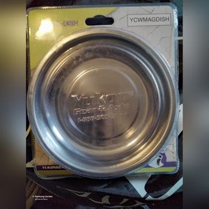 Magnetic dish..